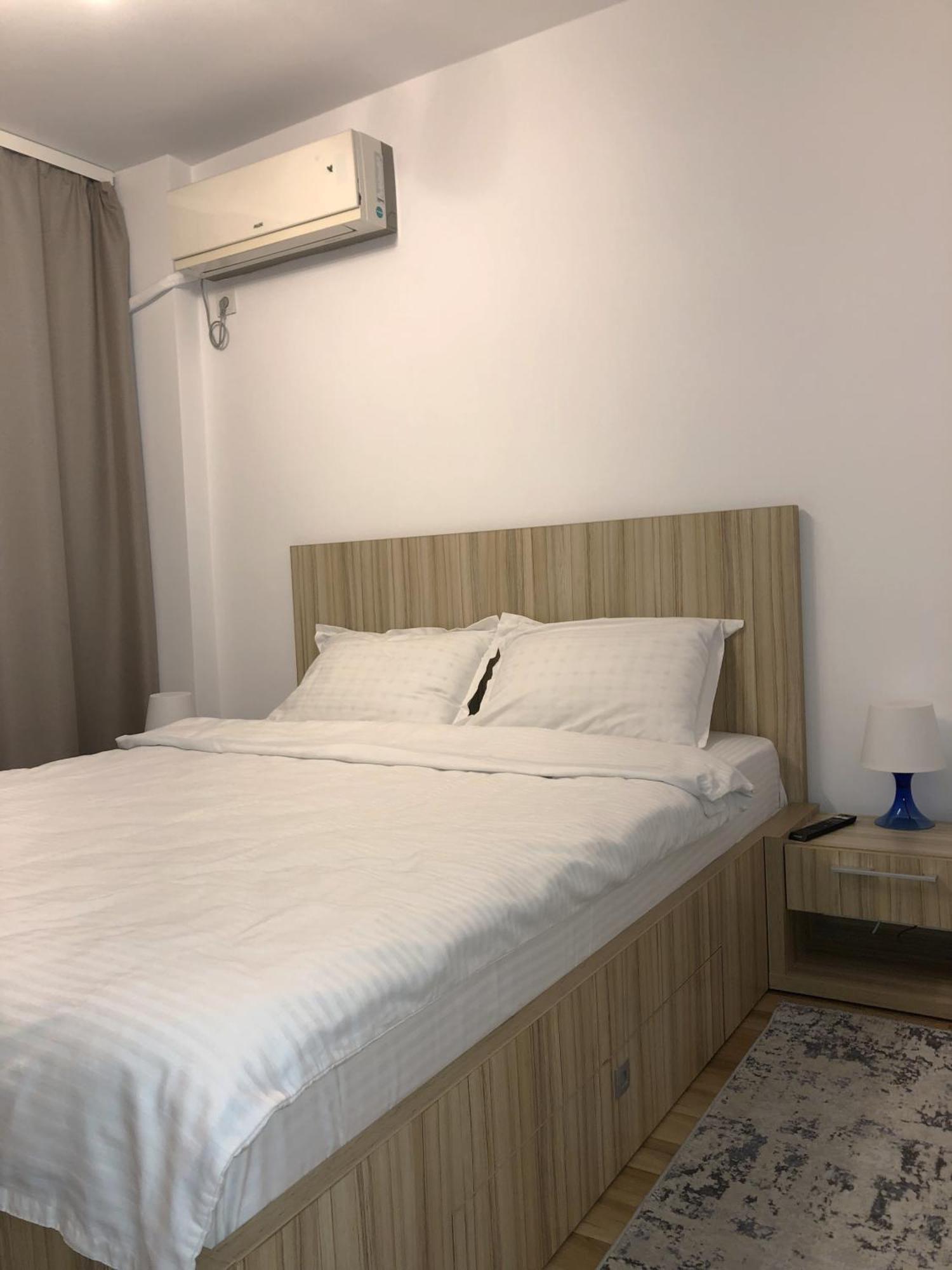 Adrian Home Libra Ploieşti Exteriör bild